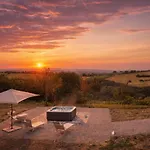 Scappo In Umbria, Casale Lenuccia * Collelungo (San Venanzo)