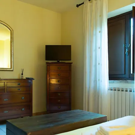 Villa Scappo In Umbria, Casale Lenuccia