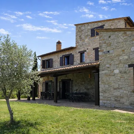 Scappo In Umbria, Casale Lenuccia * Collelungo (San Venanzo)